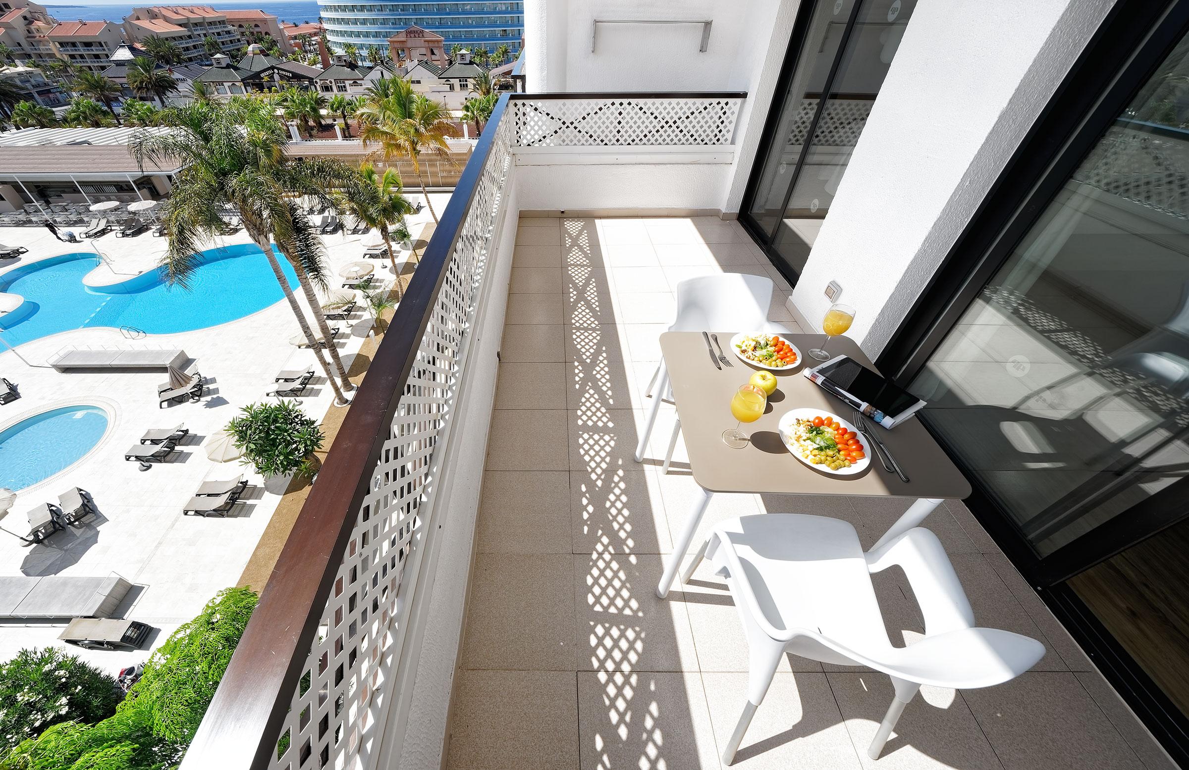 Hotel Parque La Paz Playa de las Américas Extérieur photo